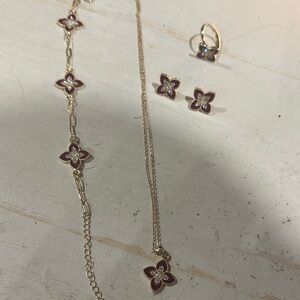 Elegant Gold and Red Floral Jewelry Set